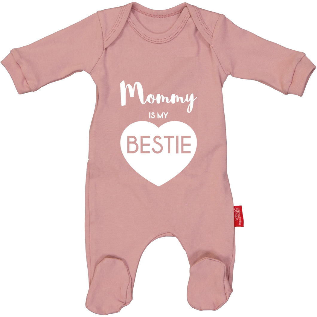 MOMMY IS MY BESTIE